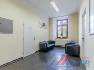 Pronájem ordinace, Slaný, Masarykovo náměstí, 69 m2