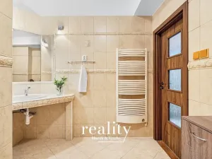 Prodej bytu 3+kk, Šumná, 88 m2