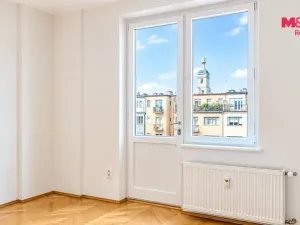 Pronájem bytu 1+kk, Praha - Holešovice, Bubenská, 21 m2