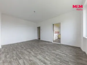 Prodej bytu 2+1, Dolní Krupá, 51 m2