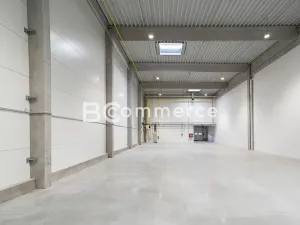 Pronájem skladu, Kuřim, 571 m2