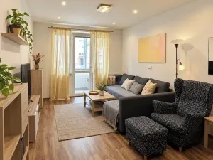 Prodej bytu 3+1, Ostrov, Kollárova, 68 m2