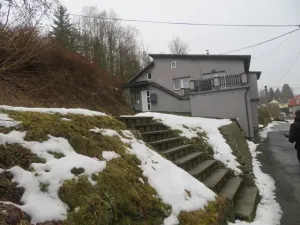 Dražba rodinného domu, Loužnice, 158 m2