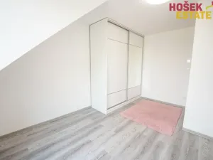 Prodej rodinného domu, Holubice, 93 m2
