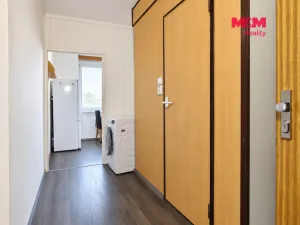 Pronájem bytu 1+1, Hradec Králové - Třebeš, třída Edvarda Beneše, 42 m2