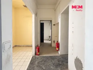 Pronájem obchodního prostoru, Jesenice, Budějovická, 52 m2