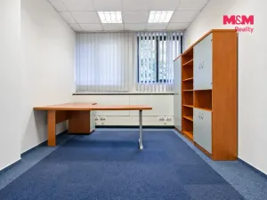 Prodej obchodního prostoru, Otrokovice, Tylova, 750 m2