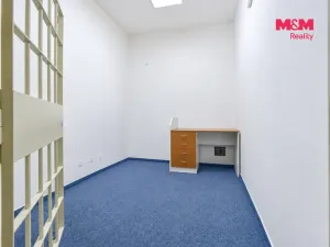 Prodej obchodního prostoru, Otrokovice, Tylova, 750 m2