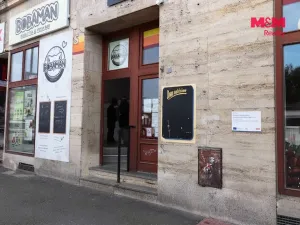 Pronájem obchodního prostoru, Karlovy Vary, Varšavská, 65 m2