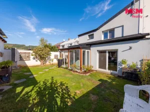 Prodej rodinného domu, Karlovy Vary - Stará Role, Slezská, 131 m2