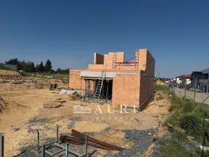 Prodej rodinného domu, Úvaly, 261 m2