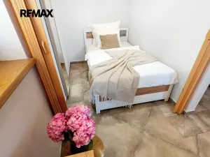 Pronájem bytu 1+kk, Zbuzany, Mramorová, 20 m2