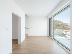 Prodej bytu 4+kk, Úvaly, Škvorecká, 107 m2