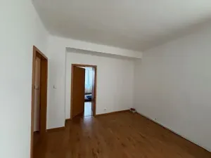 Pronájem bytu 2+1, Nové Strašecí, Husova, 53 m2