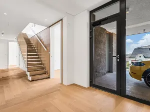 Prodej bytu 5+kk, Praha - Holešovice, Komunardů, 206 m2
