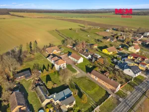 Prodej pozemku pro bydlení, Nechanice - Staré Nechanice, 778 m2