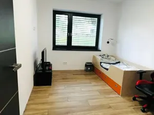 Prodej rodinného domu, Kolová, 147 m2