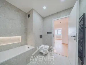 Prodej bytu 4+kk, Napajedla, Nábřeží, 72 m2
