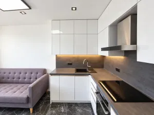 Pronájem bytu 2+kk, Praha - Řepy, Španielova, 60 m2