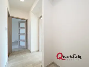 Pronájem bytu 3+1, Praha - Hloubětín, Poděbradská, 72 m2