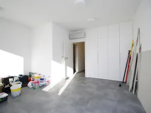 Pronájem bytu 2+1, Praha - Vinohrady, Korunní, 82 m2