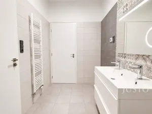 Prodej bytu 4+kk, Písek, Burketova, 108 m2