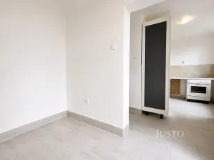 Prodej bytu 3+1, Písek, Ke Střelnici, 78 m2