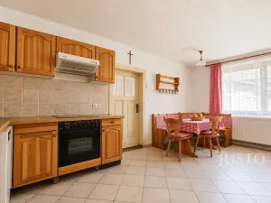 Prodej rodinného domu, Kváskovice, 174 m2