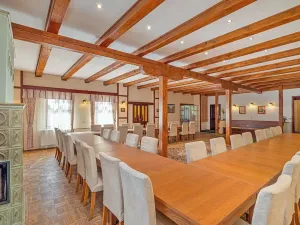 Dražba ubytování, Všechovice, 2500 m2