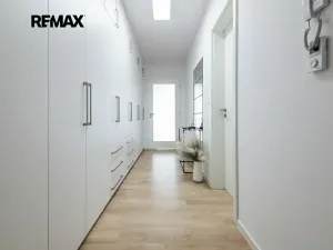 Prodej bytu 2+kk, Kolín, Zásmucká, 64 m2