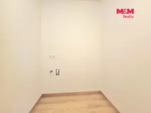 Pronájem bytu 2+kk, Praha, Poděbradská, 67 m2