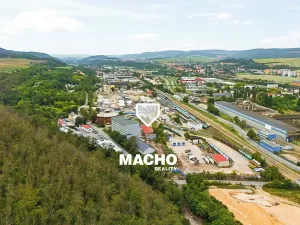 Pronájem kanceláře, Králův Dvůr, Tovární, 370 m2