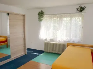 Prodej rodinného domu, Praha - Vinoř, Dašická, 182 m2