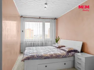 Prodej bytu 3+1, Kladno - Kročehlavy, V Bažantnici, 67 m2