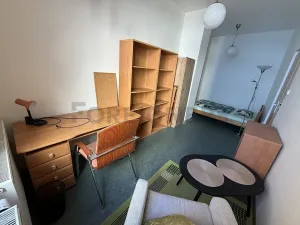 Pronájem bytu 2+1, Hradec Králové, Tomkova, 60 m2
