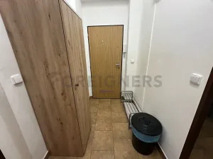 Pronájem bytu 2+1, Hradec Králové, Tomkova, 60 m2