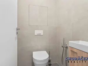 Prodej bytu 4+kk, Praha - Libeň, Nad Okrouhlíkem, 105 m2