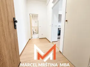 Pronájem bytu 2+kk, Náchod, Žižkova, 43 m2