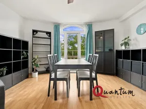 Prodej bytu 2+1, Praha - Dolní Počernice, K zámku, 65 m2