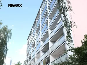 Prodej bytu 3+1, Praha - Řepy, Laudova, 74 m2