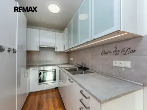 Prodej bytu 3+kk, Praha - Chodov, Bohúňova, 62 m2
