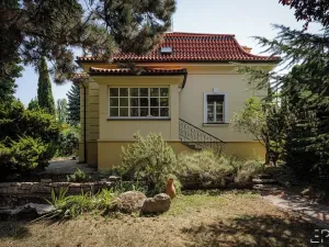 Prodej rodinného domu, Praha - Lhotka, V zahradní čtvrti, 176 m2