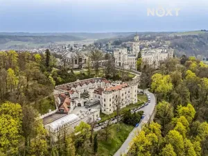 Prodej ubytování, Hluboká nad Vltavou, nám. Čsl. armády, 533 m2