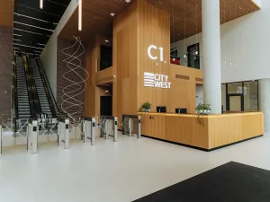 Pronájem kanceláře, Praha - Stodůlky, náměstí Junkových, 1500 m2