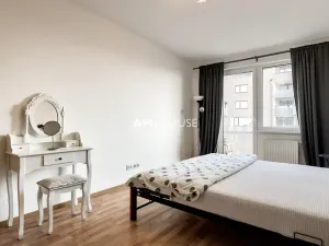 Pronájem bytu 3+kk, Praha - Strašnice, Zvěřinova, 103 m2