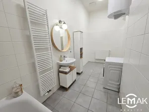 Pronájem bytu 2+kk, Olomouc, Dobrovského, 66 m2