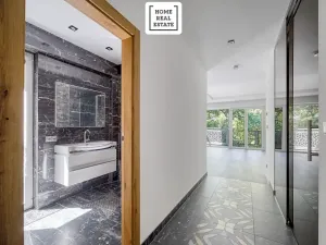 Prodej bytu 4+kk, Karlovy Vary, Šumavská, 171 m2