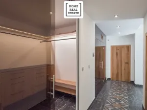 Prodej bytu 3+kk, Karlovy Vary, Šumavská, 171 m2