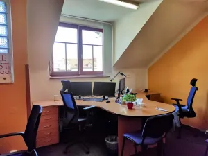 Pronájem kanceláře, Praha - Staré Město, Týnská, 81 m2
