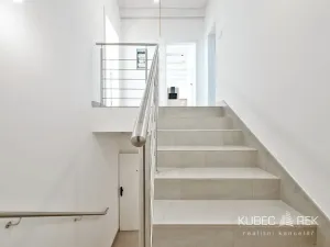 Prodej bytu 2+kk, Veselí nad Lužnicí, Budějovická, 78 m2